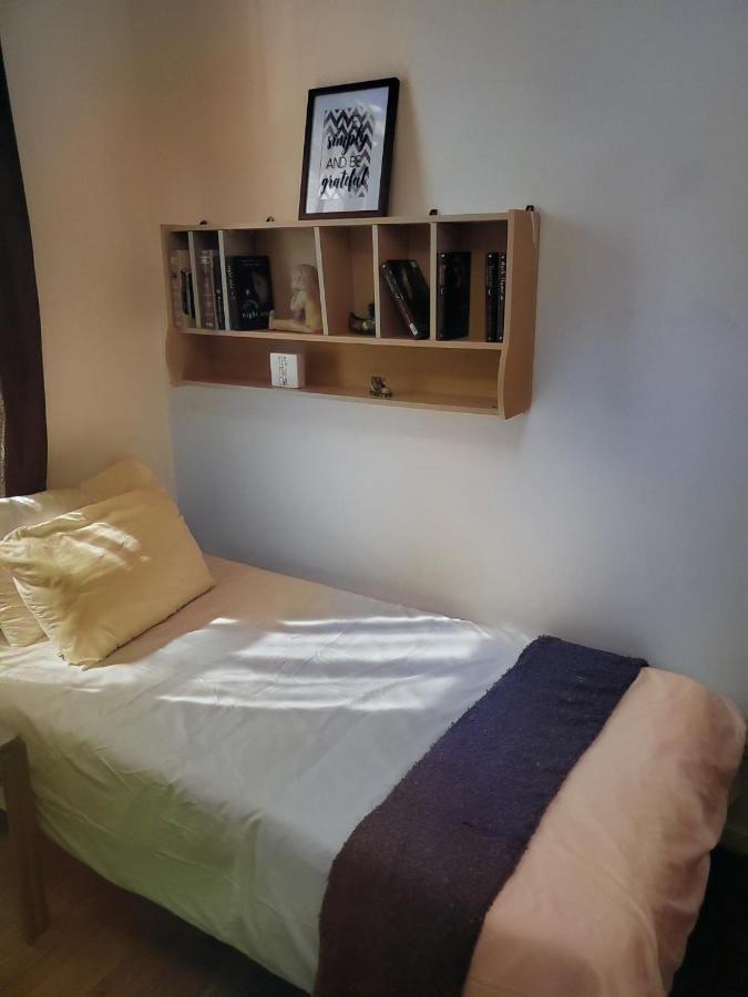 Booking-Eddy- Single Room With Self Check-In Hull Exterior foto